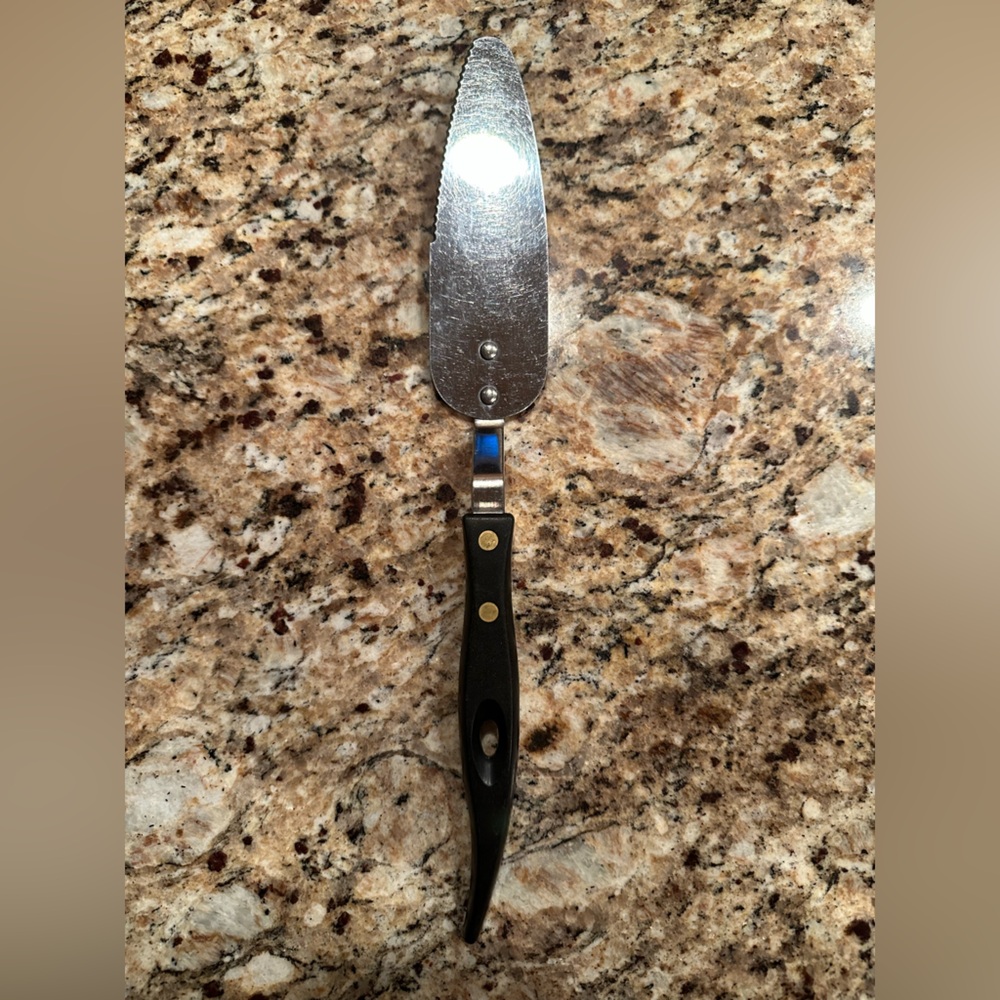 Vintage Stanley Stainless Steel Pie/Cake Server with Black Handle